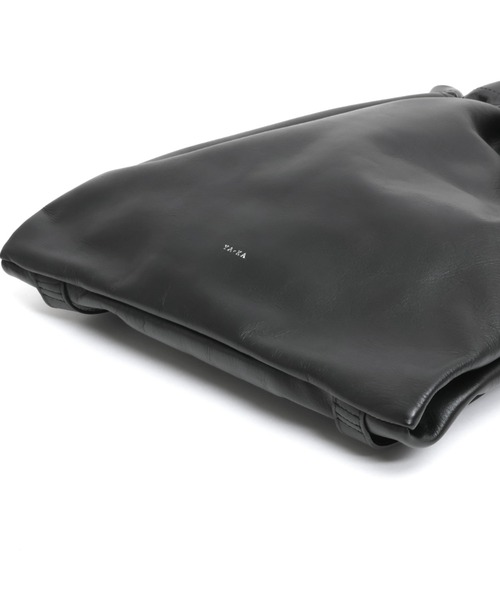 YArKA（ヤーカ）の「【YArKA/ヤーカ】real leather drawstring shoulder & backpack [bdbd5] / 巾着2wayナップサック（バックパック/リュック・レディース・ブラック・FREE）」の6枚目の写真