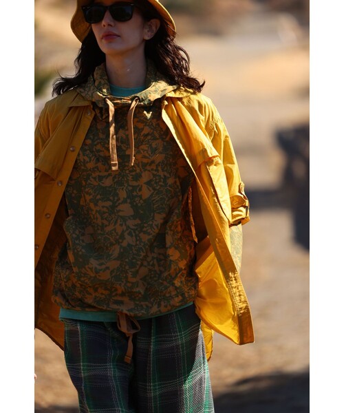 BEAMS PLUS(ビームスプラス)の「Adventure Shirt Ⅳ NYCO Rip stop Pigment Dye(シャツ/ブラウス・メンズ・ブルー/グリーン/イエロー/オレンジ・LARGE/MEDIUM/SMALL/X-LARGE)」の5枚目の写真