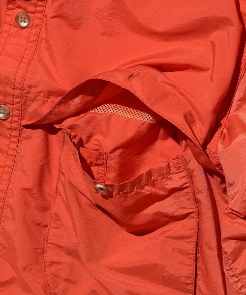 BEAMS PLUS(ビームスプラス)の「Adventure Shirt Ⅳ NYCO Rip stop Pigment Dye(シャツ/ブラウス・メンズ・ブルー/グリーン/イエロー/オレンジ・LARGE/MEDIUM/SMALL/X-LARGE)」の9枚目の写真