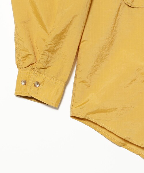 BEAMS PLUS(ビームスプラス)の「Adventure Shirt Ⅳ NYCO Rip stop Pigment Dye(シャツ/ブラウス・メンズ・ブルー/グリーン/イエロー/オレンジ・LARGE/MEDIUM/SMALL/X-LARGE)」の21枚目の写真