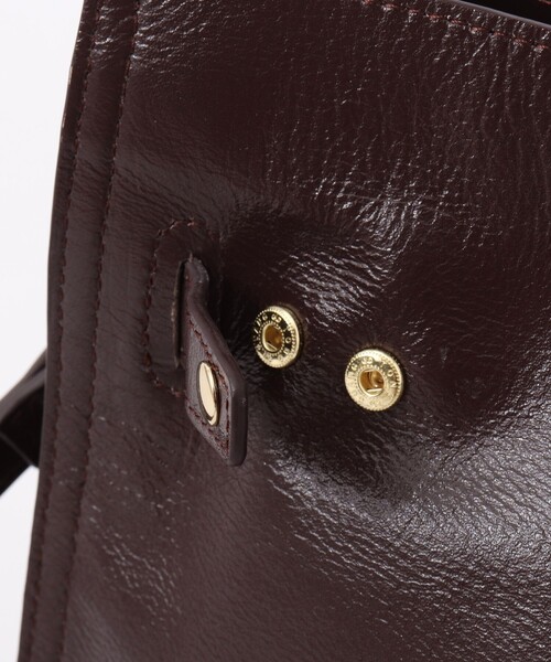 NOLLEY’S(ノーリーズ)の「HINERI ソフトレザーバッグM(トートバッグ・レディース・ベージュ/ダークブラウン/チャコールグレー・FREE)」の16枚目の写真