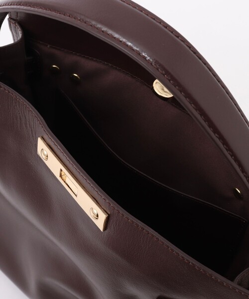 NOLLEY’S(ノーリーズ)の「HINERI ソフトレザーバッグM(トートバッグ・レディース・ベージュ/ダークブラウン/チャコールグレー・FREE)」の20枚目の写真