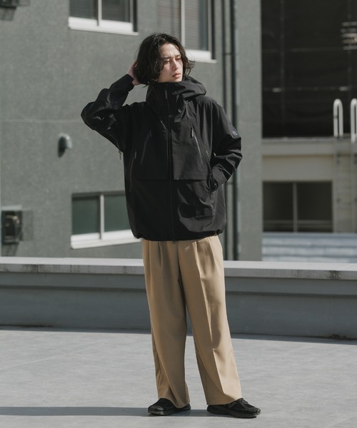 DESCENTE ALLTERRAIN（デサント　オルテライン）の「DESCENTE ALLTERRAIN/デサントオルテライン GORE-TEX 3L SHELL JACKET ZENCHIKEI ゴアテックスシェルジャケット 2026年春夏（マウンテンパーカー・メンズ・ブラック・S/M/L）」の20枚目の写真