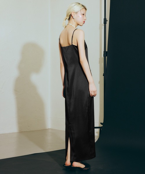 darial（ダリアル）の「【darial】satiin bijou set dress / サテンビジューセットドレス（ドレス・レディース・ブラック/ブルーグレー/イエロー・S/M）」の12枚目の写真