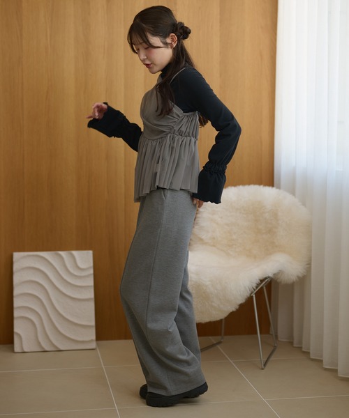 DAYRA(デイラ)の「ソリッドカラー センターライン ワイド ストレート パンツ(その他パンツ・レディース・ブラック/ブルーグレー/グレー/ネイビー・155/160/165)」の8枚目の写真