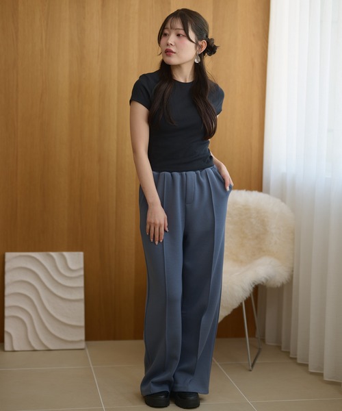 DAYRA(デイラ)の「ソリッドカラー センターライン ワイド ストレート パンツ(その他パンツ・レディース・ブラック/ブルーグレー/グレー/ネイビー・155/160/165)」の14枚目の写真