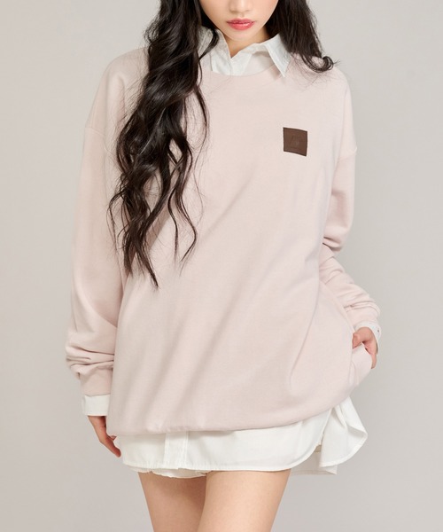 apres jour mignon(アプレジュールミニョン)の「パッチデザインスウェット(スウェット・レディース・杢グレー/ナチュラル/ピンク・フリー/LARGE)」の1枚目の写真