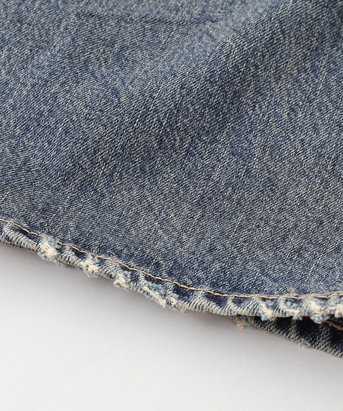 DAIRIKU（ダイリク）の「DAIRIKU / ダイリク "D"Buckle Super wide Denim Pants（デニムパンツ・メンズ・ブルー・SMALL）」の5枚目の写真