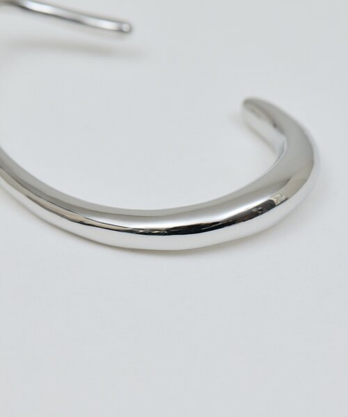 GALLARDAGALANTE（ガリャルダガランテ）の「カーブバングル（バングル/リストバンド・レディース・ゴールド/シルバー・FREE）」の6枚目の写真