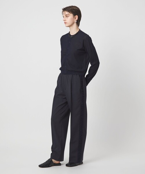 ASTRAET(アストラット)の「<ASTRAET>ストライプxカットジャガード ソクショウ パンツ(その他パンツ・レディース・ベージュ/ネイビー・00/1/0)」の6枚目の写真