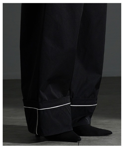 Sawa a la mode(サワアラモード)の「パイピングラインツイルタックワイドパンツ(その他パンツ・レディース・アイボリー/ブラック・FREE)」の17枚目の写真