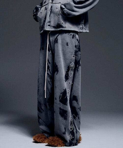 DANKE SCHON(ダンケシェーン)の「DankeSchon/ダンケシェーン/STUDS SWEAT BAGGY PANTS(スウェットパンツ・レディース・ブラウン/グレー/ネイビー・M/L/S)」の11枚目の写真