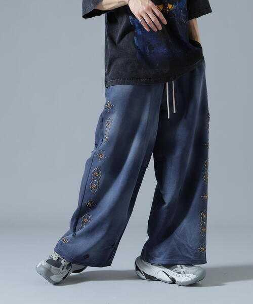 DANKE SCHON(ダンケシェーン)の「DankeSchon/ダンケシェーン/STUDS SWEAT BAGGY PANTS(スウェットパンツ・レディース・ブラウン/グレー/ネイビー・M/L/S)」の1枚目の写真