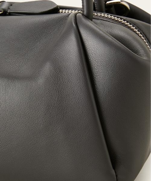 LE VERNIS(ル・ベルニ)の「LE VERNIS(ル・ベルニ)Marshmallow boston bag(ボストンバッグ・レディース・ブルー/アイボリー/チャコール・FREE)」の7枚目の写真