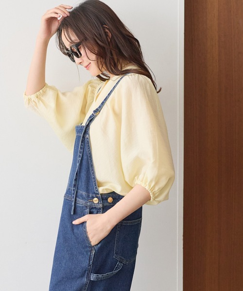 Elura(エルーラ)の「キーネックブラウス/661912(シャツ/ブラウス・レディース・チャコールグレー/オフホワイト/ライトイエロー・FREE)」の11枚目の写真