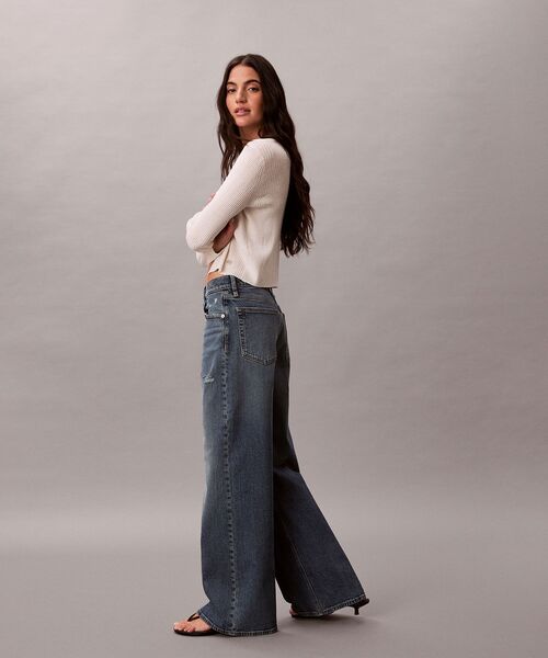 Calvin Klein（カルバン・クライン）の「ジーンズ（デニムパンツ・レディース・ブルー・25/24/27/26）」の2枚目の写真