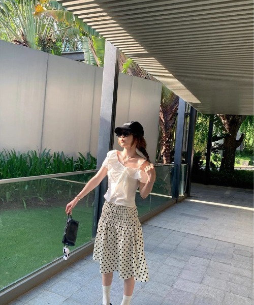 Ritzy（リッツィー）の「ドット柄　ギャザースカート（スカート・レディース・ベージュ・M）」の3枚目の写真