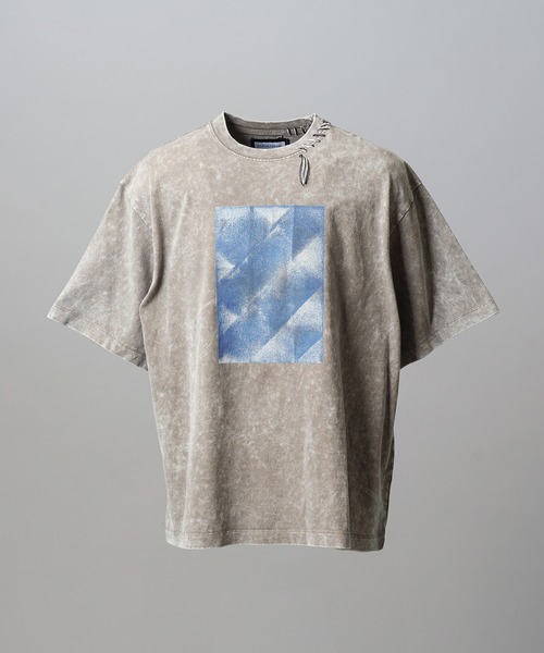 MAISON SPECIAL(メゾンスペシャル)の「《UNISEX》Fade Abstract Hand-Printed Prime-Over Stitched Crew Neck T-shirt/フェードアブストラクトハンドプリントプライムオーバーステッチクルーネックTシャツ【MAISON SPECIAL/メゾンスペシャル】(Tシャツ/カットソー・メンズ・その他1/グレー/チャコールグレー・0/1/2)」の18枚目の写真