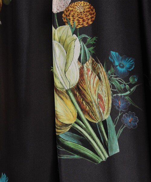 caban（キャバン）の「シルク BOUQUETプリント フレアスカート（スカート・レディース・ブラック系その他/ホワイト系その他/カーキ/ブラウン系その他/ライトブルー・S/XS）」の14枚目の写真