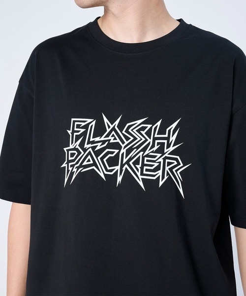 FLASH PACKER(フラッシュパッカー)の「FLASH PACKER フラッシュパッカー/ Dry Silky Cotton パンクロゴ 半袖Tシャツ ボックスシルエット ユニセックス // XT-EDGY(Tシャツ/カットソー・メンズ・ホワイト/ブラック・MEDIUM/LARGE/X-LARGE/SMALL)」の8枚目の写真