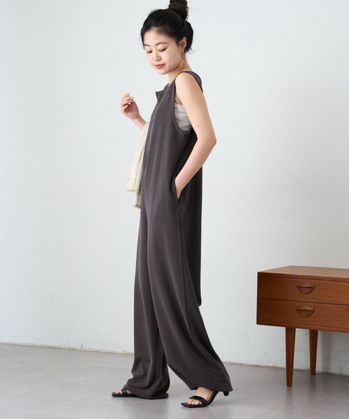 CIAOPANIC TYPY（チャオパニックティピー）の「フロントZIP裾ドロストオールインワン（つなぎ/オールインワン・レディース・ブラック/チャコールグレー/ベージュ・LARGE/MEDIUM/SMALL）」の18枚目の写真