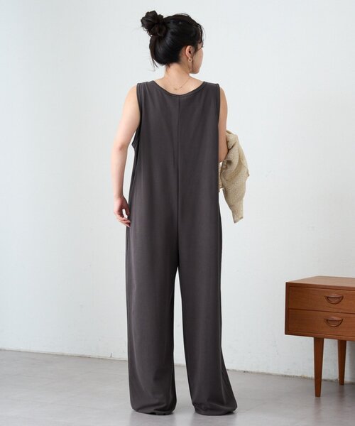 CIAOPANIC TYPY（チャオパニックティピー）の「フロントZIP裾ドロストオールインワン（つなぎ/オールインワン・レディース・ブラック/チャコールグレー/ベージュ・LARGE/MEDIUM/SMALL）」の20枚目の写真