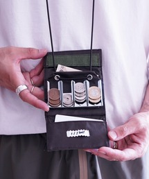 1/2 HALF（ニブンノイチハーフ）の「財布（財布）」