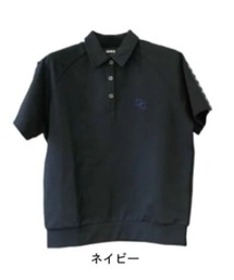 A AMEL（エイメル）の「DOCUS（ドゥーカス） サイドモノグラム ロゴテープ 半袖ポロシャツ 裾リブ仕様（ゴルフグッズ）」