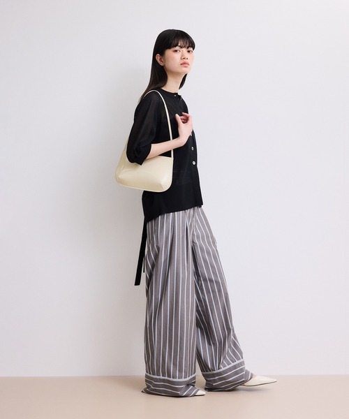 ADAM ET ROPE'(アダムエロペ)の「【WEB限定】バックスリットベルテッドカーディガン(カーディガン/ボレロ・レディース・ブラック/サックスブルー/ブルー系その他・FREE)」の5枚目の写真