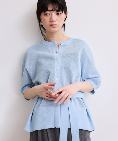 ADAM ET ROPE'(アダムエロペ)の「【WEB限定】バックスリットベルテッドカーディガン(カーディガン/ボレロ・レディース・ブラック/サックスブルー/ブルー系その他・FREE)」の19枚目の写真