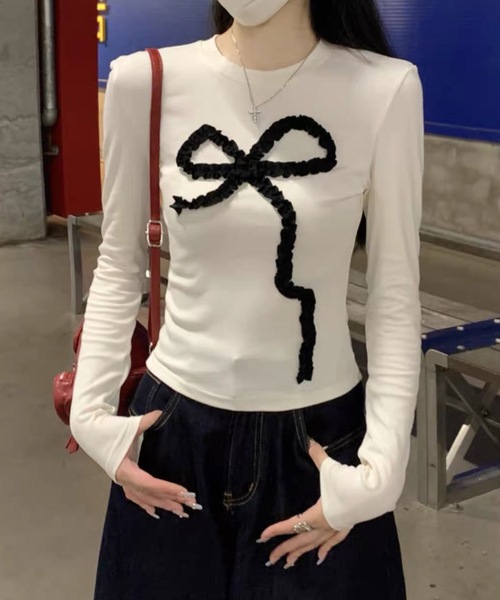 Alvia(アルビア)の「フリルリボンデザイン リブ長袖トップス(Tシャツ/カットソー・レディース・ブラック/アイボリー・M)」の9枚目の写真