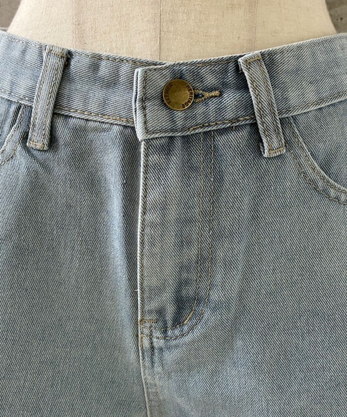 meJane(ミージェーン)の「カットオフ ダメージデニム ショートパンツ(デニムパンツ・レディース・ブルー・L/M/S)」の6枚目の写真