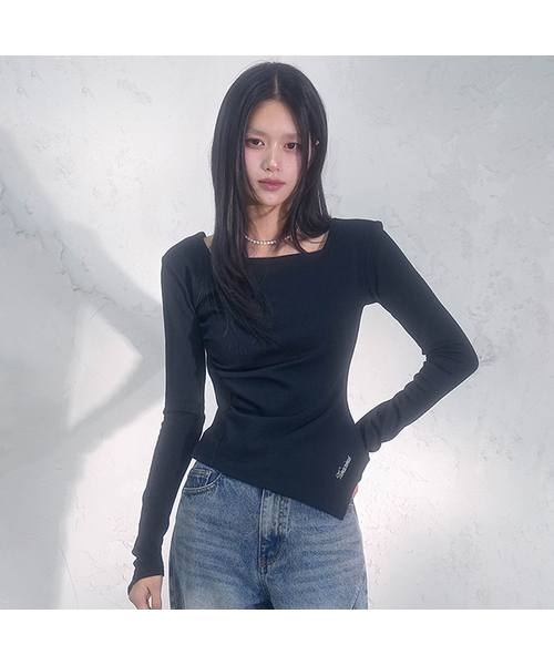 Vivacious(ビバシャス)の「アヒエルシャーリングロングスリーブ_2カラーズ(Tシャツ/カットソー・レディース・ブラック/アイボリー・SMALL/MEDIUM)」の1枚目の写真