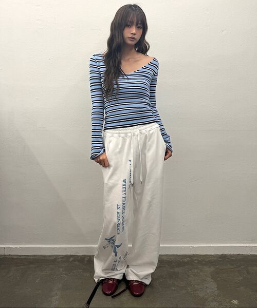 LARTIGENT(ラーティゼン)の「L23 STRIPE DEEP V-NECK KNIT(BROWN)(ニット/セーター・レディース・その他・FREE)」の6枚目の写真
