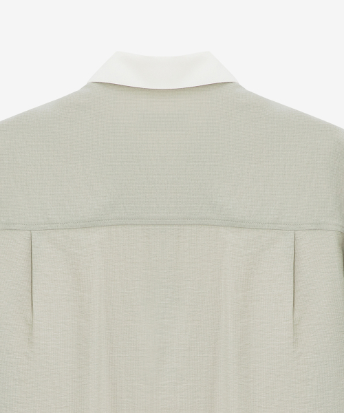 MINDBRIDGE（マインドブリッジ）の「[COUTURE]配色カラー フルオーバー オーバーサイズ 半袖シャツ（ポロシャツ・メンズ・グレー・95/100/105/110）」の5枚目の写真