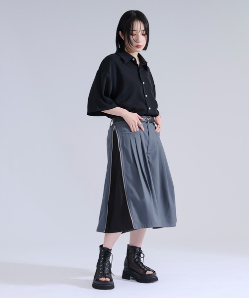 Ellno Loset（エルノロゼット）の「サイドジップバイカラーハーフパンツ（その他パンツ・メンズ・ブラック/ブルーグレー・LARGE/MEDIUM/SMALL）」の15枚目の写真