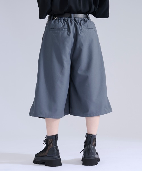 Ellno Loset（エルノロゼット）の「サイドジップバイカラーハーフパンツ（その他パンツ・メンズ・ブラック/ブルーグレー・LARGE/MEDIUM/SMALL）」の14枚目の写真