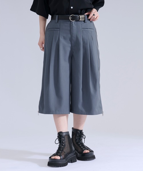 Ellno Loset（エルノロゼット）の「サイドジップバイカラーハーフパンツ（その他パンツ・メンズ・ブラック/ブルーグレー・LARGE/MEDIUM/SMALL）」の11枚目の写真