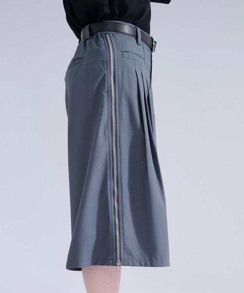 Ellno Loset（エルノロゼット）の「サイドジップバイカラーハーフパンツ（その他パンツ・メンズ・ブラック/ブルーグレー・LARGE/MEDIUM/SMALL）」の21枚目の写真