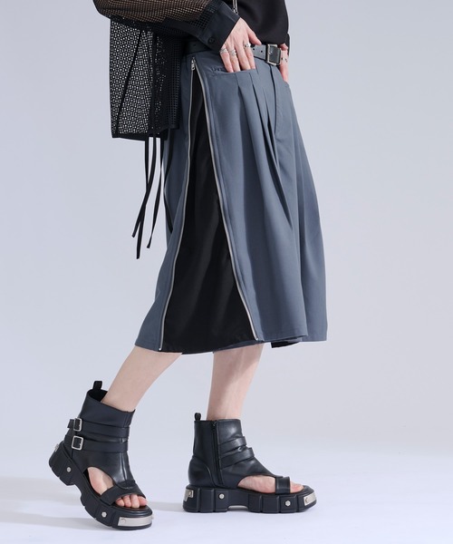 Ellno Loset（エルノロゼット）の「サイドジップバイカラーハーフパンツ（その他パンツ・メンズ・ブラック/ブルーグレー・LARGE/MEDIUM/SMALL）」の7枚目の写真