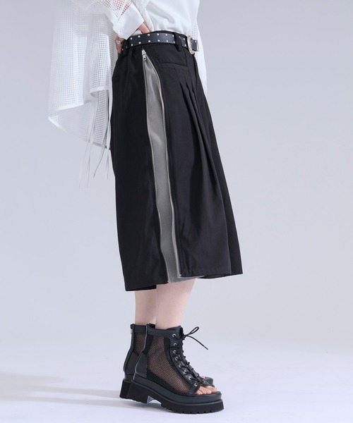 Ellno Loset（エルノロゼット）の「サイドジップバイカラーハーフパンツ（その他パンツ・メンズ・ブラック/ブルーグレー・LARGE/MEDIUM/SMALL）」の18枚目の写真