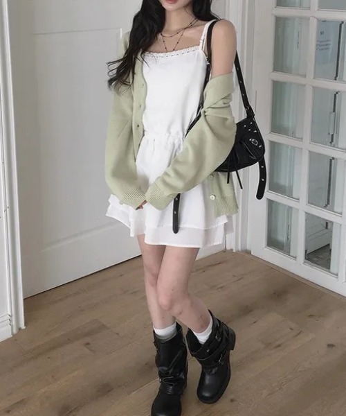 FAVORITO(ファヴォリート)の「ドローストリングティアードショートキャミワンピース(ワンピース・レディース・ホワイト/ブラック・F)」の18枚目の写真