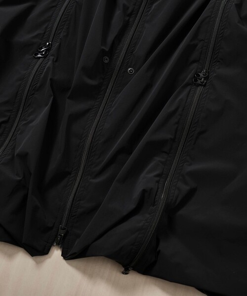 is-ness(イズネス)の「【is-ness/イズネス】Technical Ventilation Vest(ベスト・メンズ・ミント/カーキブラウン/ブラック・M)」の9枚目の写真