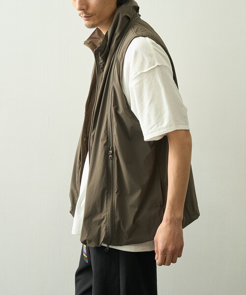 is-ness(イズネス)の「【is-ness/イズネス】Technical Ventilation Vest(ベスト・メンズ・ミント/カーキブラウン/ブラック・M)」の10枚目の写真