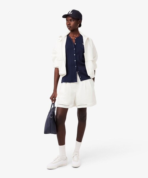 LACOSTE(ラコステ)の「リヨセル×リネンブレンドベルテッドバミューダショーツ タックショーツ(その他パンツ・レディース・オフホワイト・38/36)」の8枚目の写真