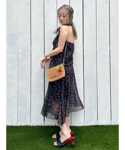 LILY BROWN(リリーブラウン)の「フリンジリボンミュールサンダル(サンダル・レディース・ブラック/インディゴブルー/ブラウン・S/M/L)」の22枚目の写真