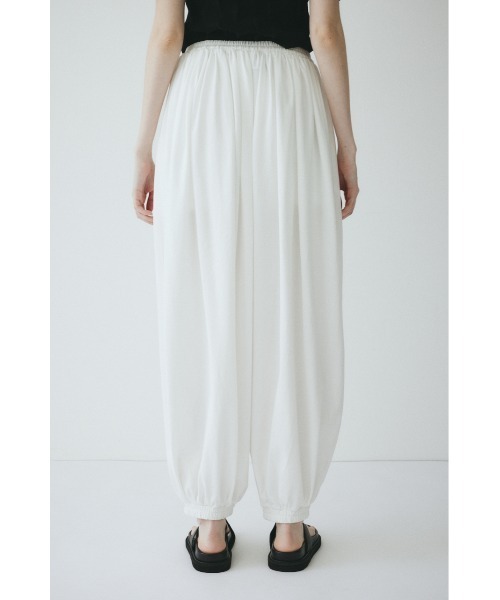 HeRIN.CYE（ヘリンドットサイ）の「Balloon cut pants / バルーンカットパンツ（その他パンツ・レディース・ホワイト/ブラック/グリーン・FREE）」の13枚目の写真