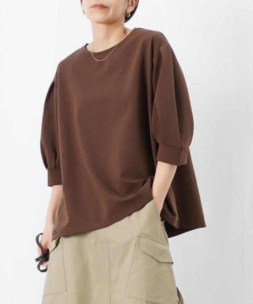 LUCA/LADY LUCK LUCA(ルカ/レディラックルカ)の「LC/LLL 袖ボリュームプルオーバー/袖タックポンチプルオーバー(Tシャツ/カットソー・レディース・ブラウン/チャコールグレー/アイボリー・FREE)」の18枚目の写真