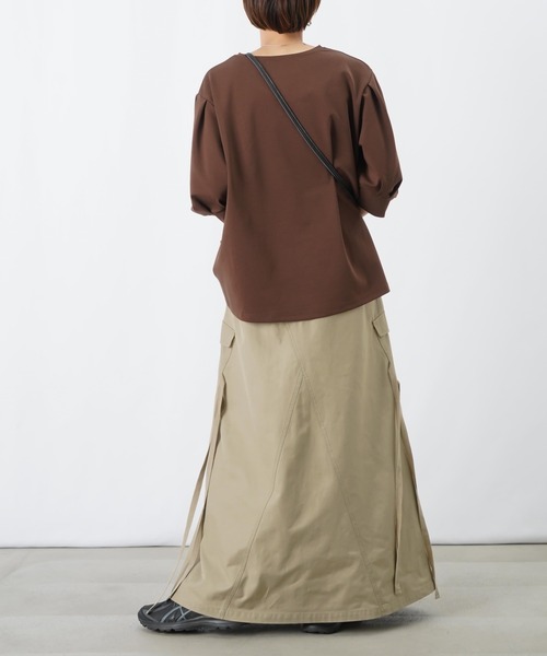 LUCA/LADY LUCK LUCA(ルカ/レディラックルカ)の「LC/LLL 袖ボリュームプルオーバー/袖タックポンチプルオーバー(Tシャツ/カットソー・レディース・ブラウン/チャコールグレー/アイボリー・FREE)」の20枚目の写真
