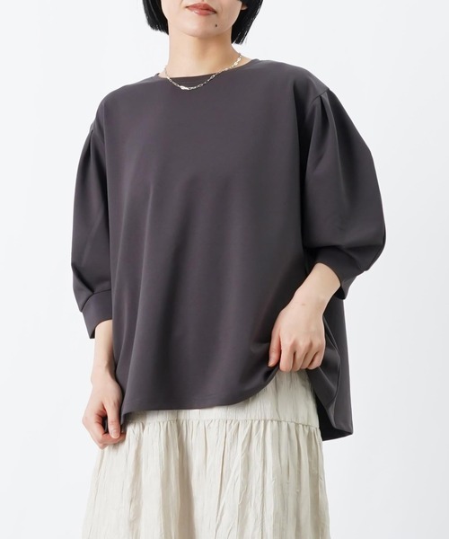 LUCA/LADY LUCK LUCA(ルカ/レディラックルカ)の「LC/LLL 袖ボリュームプルオーバー/袖タックポンチプルオーバー(Tシャツ/カットソー・レディース・ブラウン/チャコールグレー/アイボリー・FREE)」の11枚目の写真